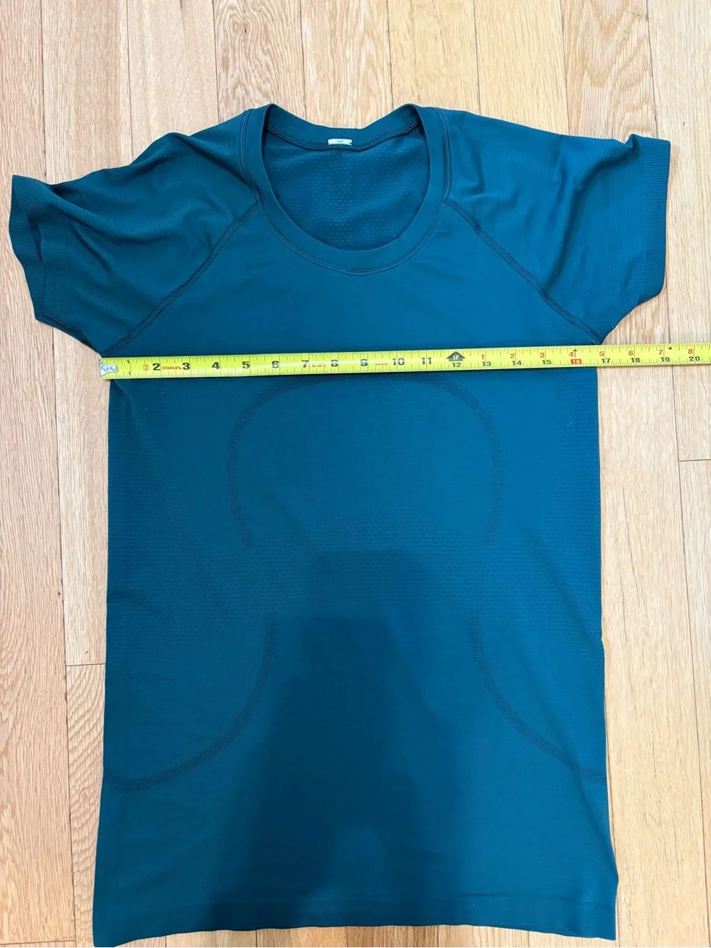 Lululemon Swiftly Tech SS 2.0 Storm Teal Green Size 8 Short Sleeve Tee Shirt